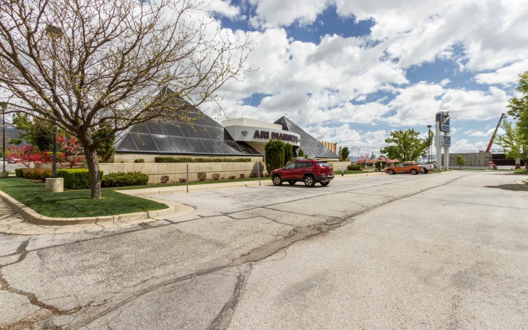 Unique Retail Pyramid Showroom For Sale